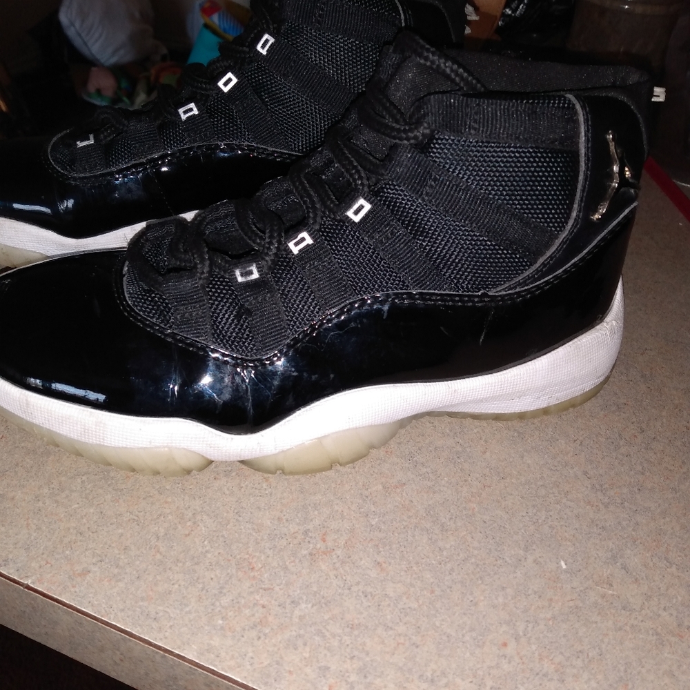Air Jordan 11